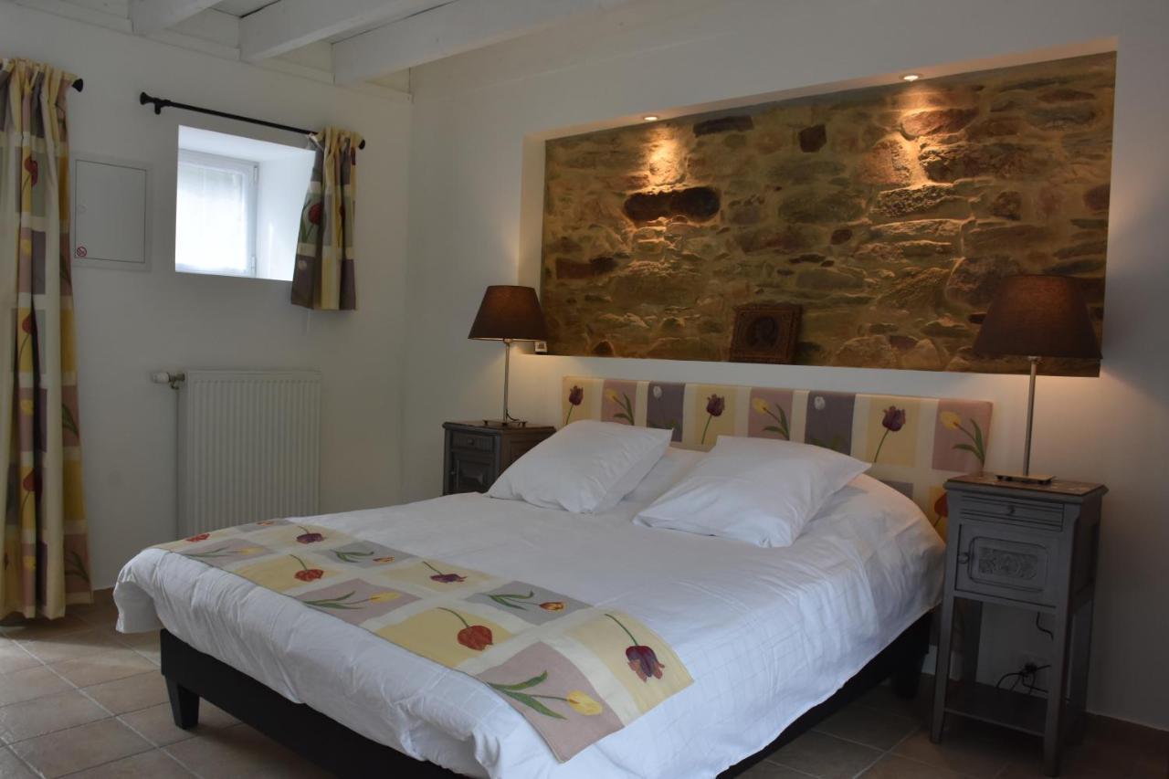 Domaine Des Fougeres Bed & Breakfast Guimaec Exterior photo